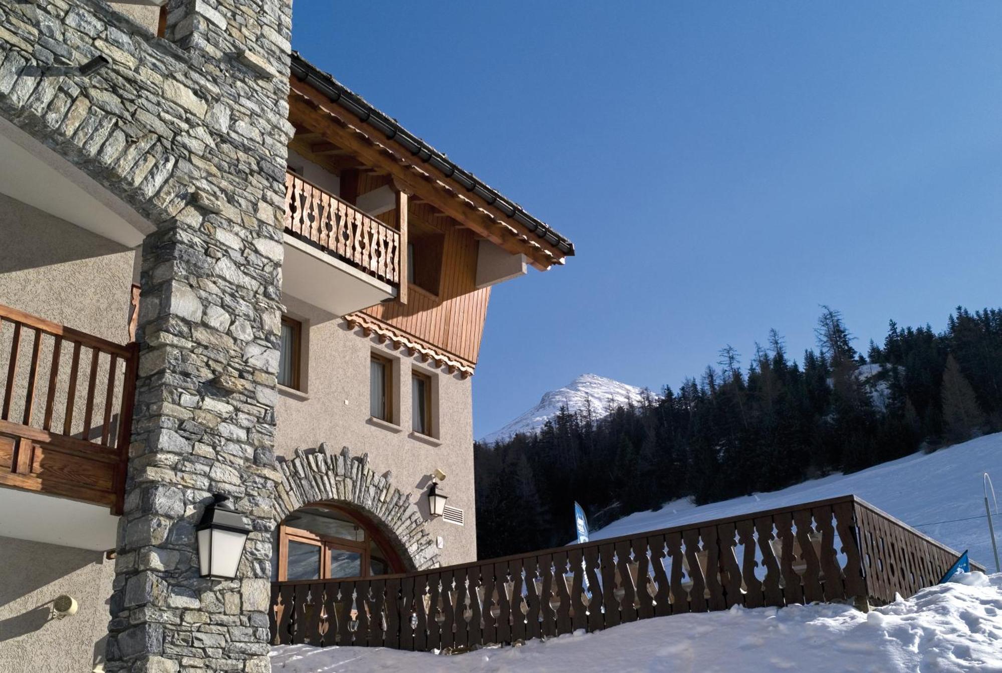 Hotel Club Mmv Le Val Cenis *** 란슬부르 몽 세니 외부 사진